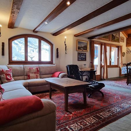 Haus Tiefbach - Apartment Cervino Zermatt Esterno foto