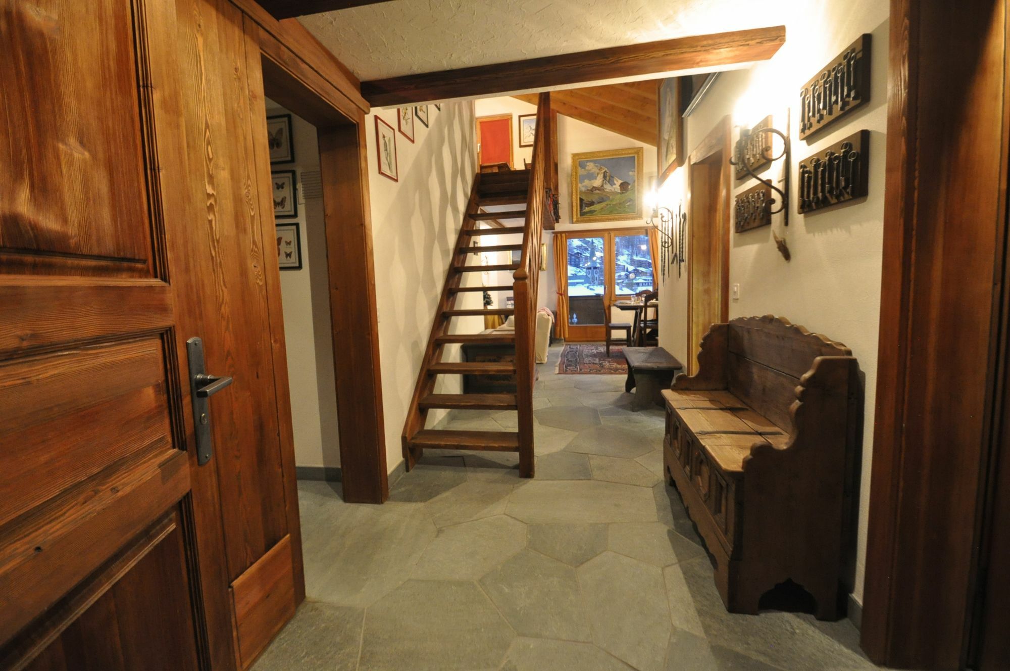 Haus Tiefbach - Apartment Cervino Zermatt Esterno foto