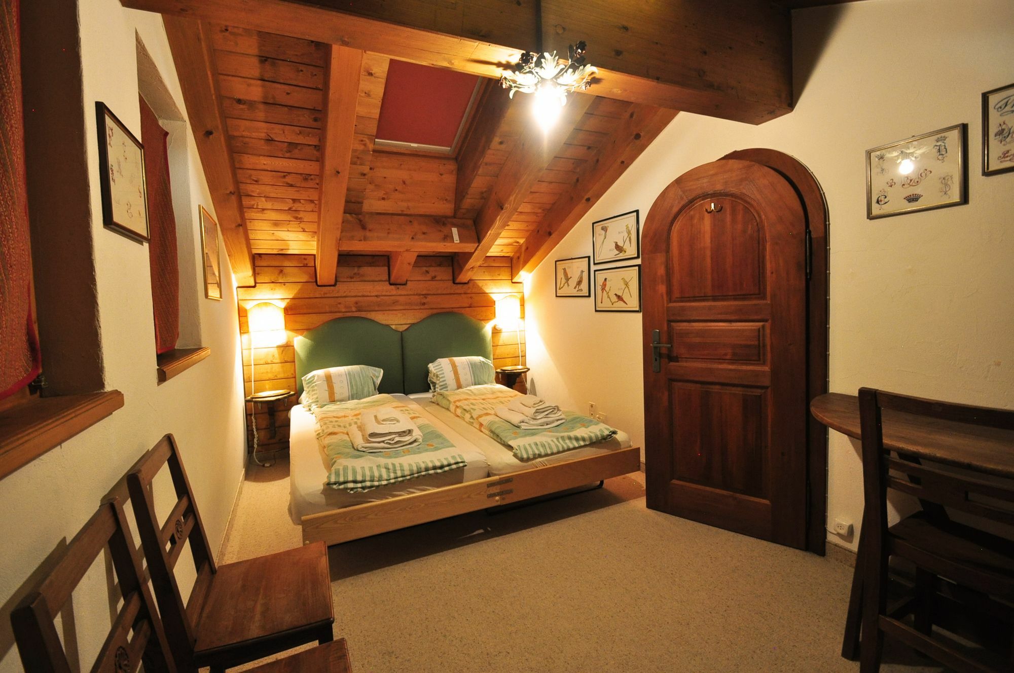 Haus Tiefbach - Apartment Cervino Zermatt Esterno foto