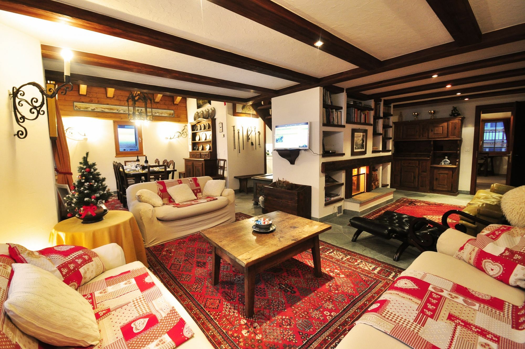 Haus Tiefbach - Apartment Cervino Zermatt Esterno foto